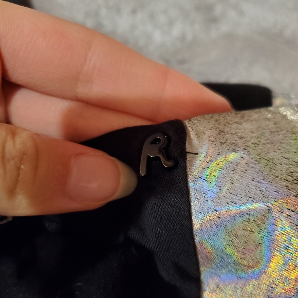 Holographic T-Shirt dress - Picture 2 of 4